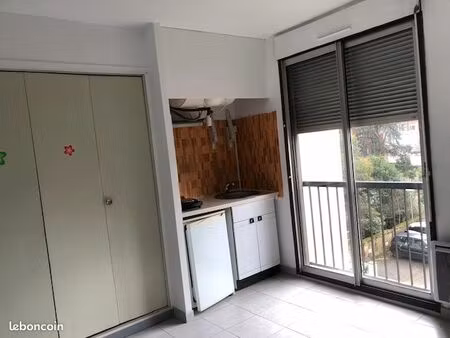 studio 15 m2  qu busca idéal étudiant rangueil