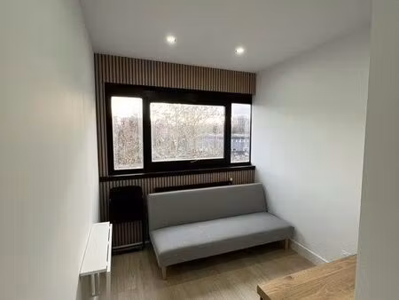 studio 1 pièce 11 m²