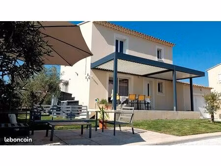 maison récente 100m2 avec piscine