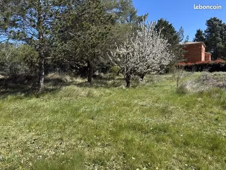 terrain 872 m² vernegues