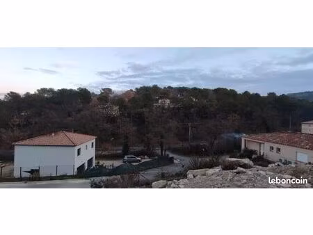 terrain constructible 582 m2