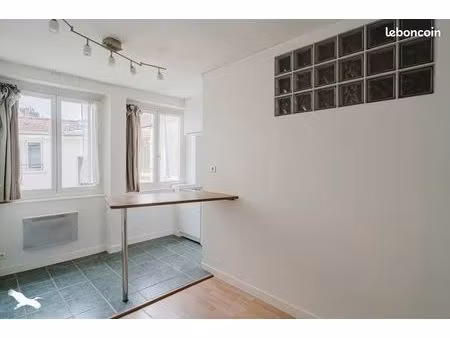 appartement 1 pièce 28 m²