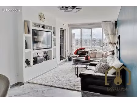 appartement 4 pièces 82 m²