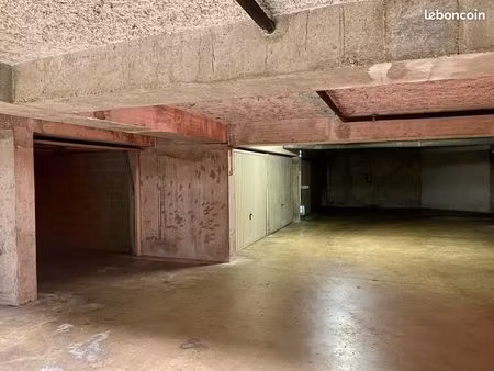 garage centre croix-rousse