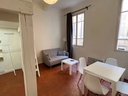 grand studio centre ville aix en provence
