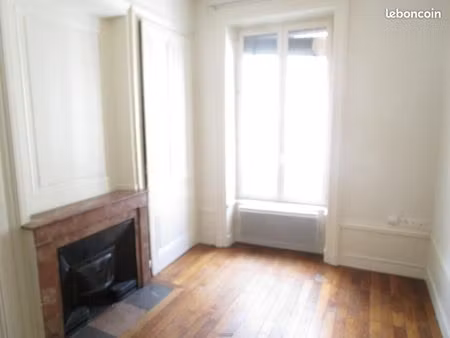 appartement 1 pièce 30 m²