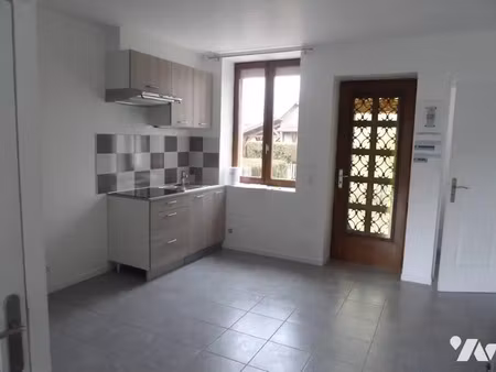 location maison 3 pièces 60 m² à saint-dizier (52100)  550 €