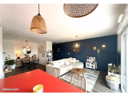 13010 marseille - pont de vivaux appartement t3 84 m² avec grande terrasse