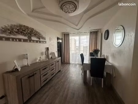 appartement 5 pièces avec balcon