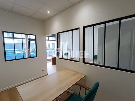 location locaux professionnels 0 pièces 47 m² à dinan (22100)  750 €