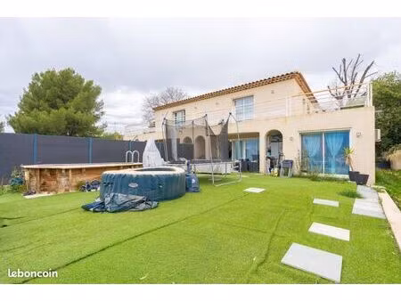 maison 4 pièces 107 m²