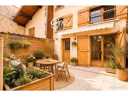 maison de ville 3 pièces 85 m²
