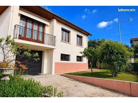 maison 4 pièces 106 m²