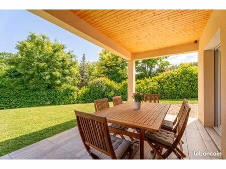 maison 4 pièces 105 m²