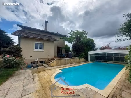 maison 7 pièces 152 m²