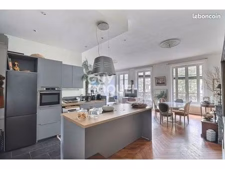 appartement 3 pièces 100 m²