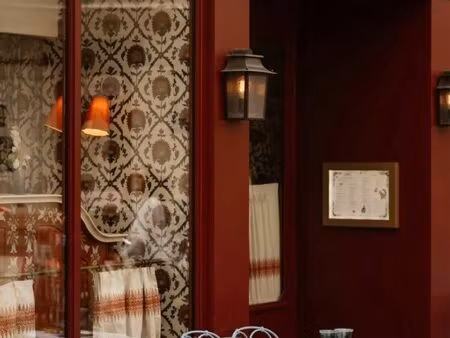 magnifique restaurant marseille / 250m2 / rue sainte vieux port