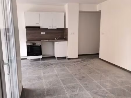 appartement 3 pièces 64 m²