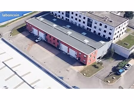 a louer - local activité - bureaux à brignais