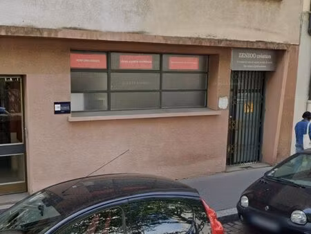 local bureaux 63 m²