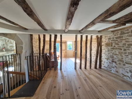 maison  4 pièce(s)  2 chambre(s)  160 m²