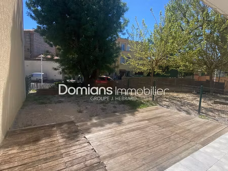 a vendre - peyrestortes - appartement t2 avec jardin privati
