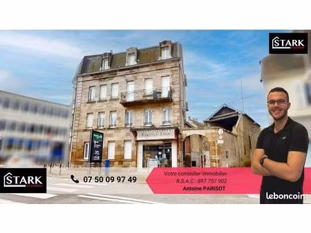 immeuble 350 m² lure