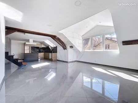 duplex 6 pièces 119 m²