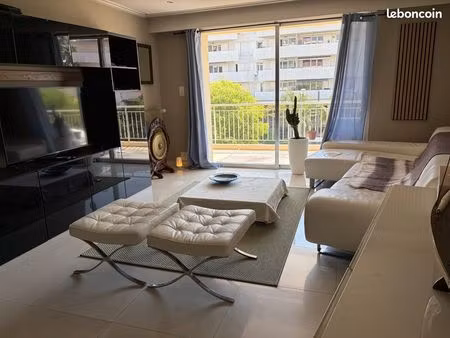 t3 73m² traversant – 2 terrasses – mandelieu la napoule – résidence calme
