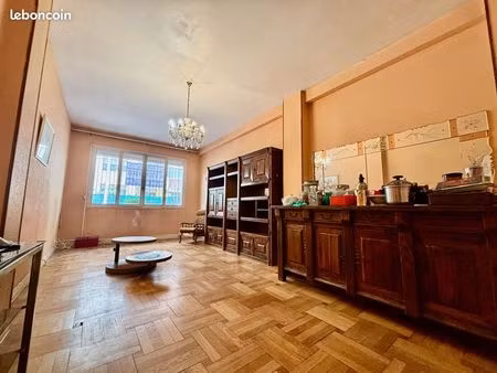 appartement 2 pièces 70 m²