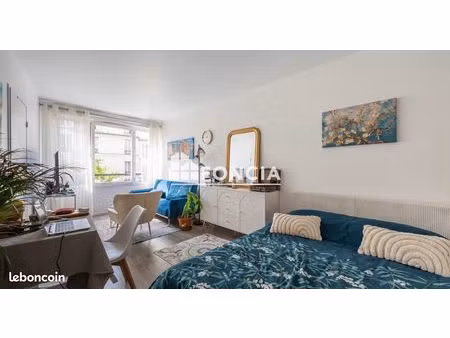 buttes chauont - studio 28 88 m2