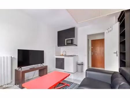studio 1 pièce 17 m²