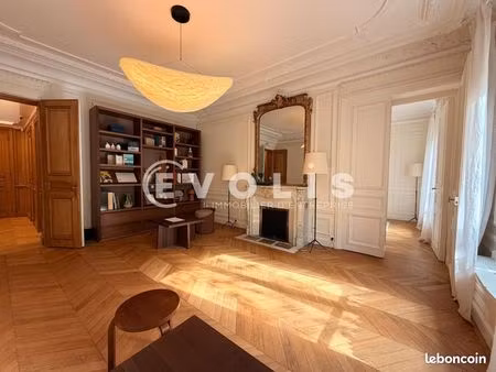 bureaux 140 m²