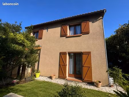 maison familiale 110 m² – 4 chambres – garage double – au calme en impasse – aucamville