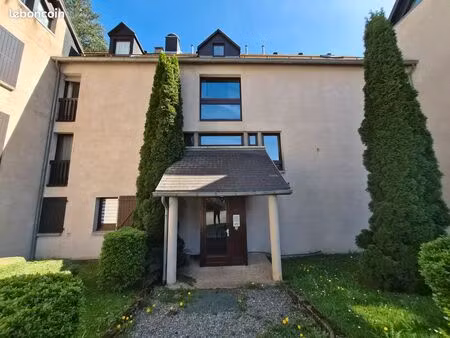 bagnères-de-luchon – élégant appartement t2 avec terrasse plein sud et parking privé