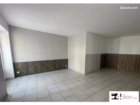 immeuble 2 pièces 84 m²