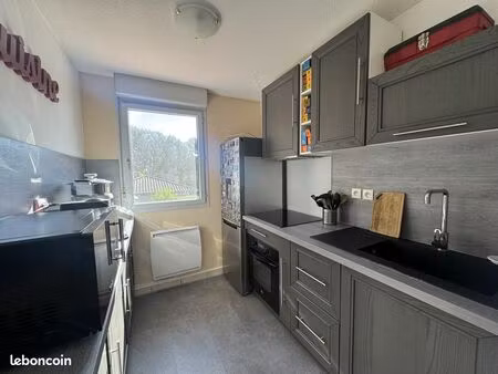 appartement 3 pièces 60 m²
