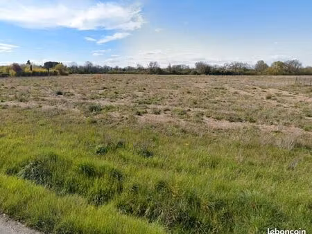 terrain 603 m² le fauga