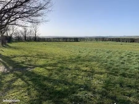 terrain 803 m² le fauga