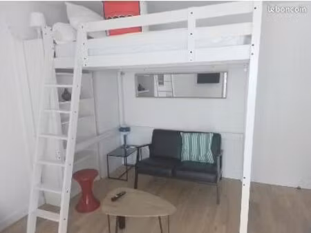 studio 1 pièce 27 m²