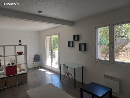 t1 meublé 32m² avec balcon cave parking jolimont