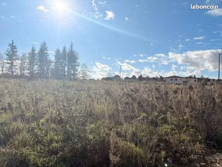terrain 345 m² labastide saint sernin