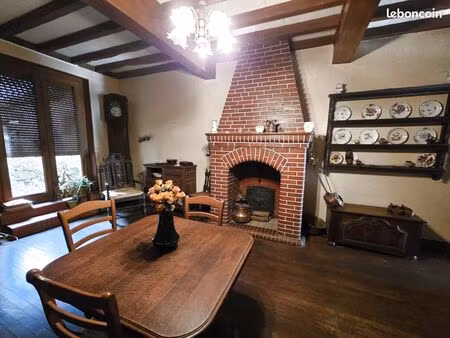 maison 6 pièces 150 m²
