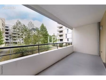 appartement 4 pièces 84 m²