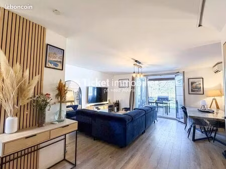 maison 4 pièces 82 m²