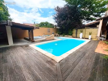 maison 5 pièces 139 m²