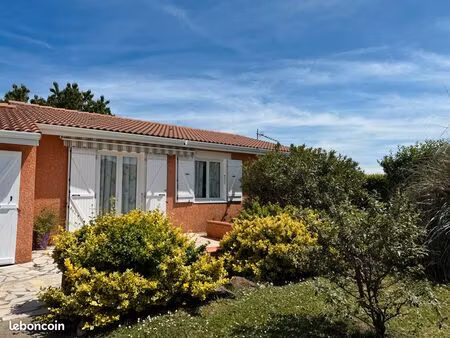 maison 108 m2 au calme au fond dans une impasse à saint-lys 31