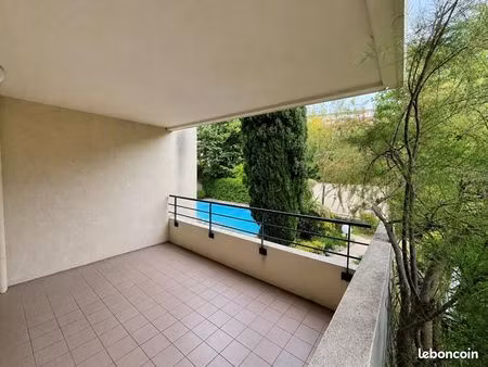 appartement 3 pièces 71 m²