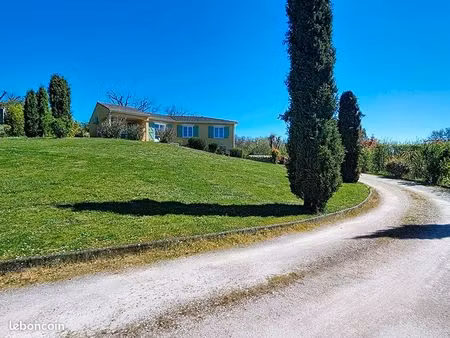 villa 4 pièces 106 m²