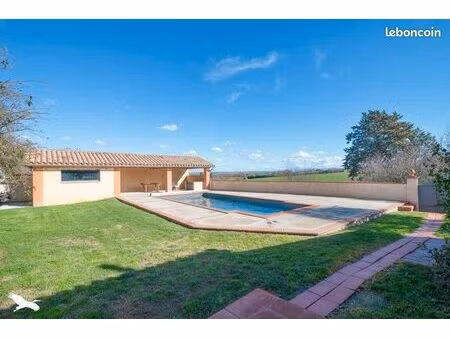 maison 6 pièces 285 m²
